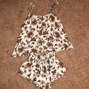 White and Floral set